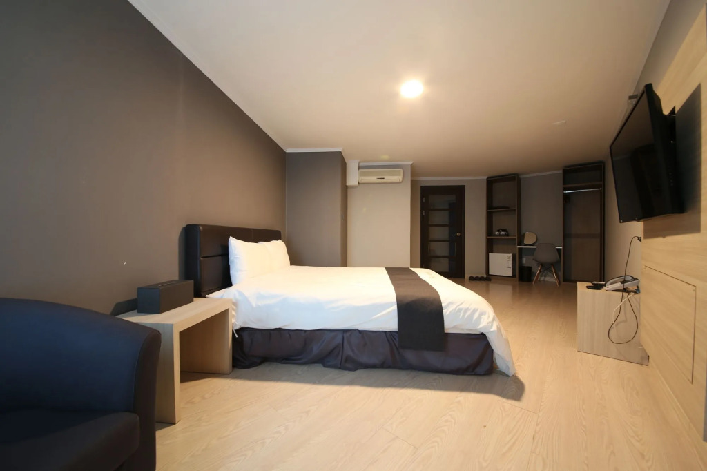 Gyeongpo Soo Hotel