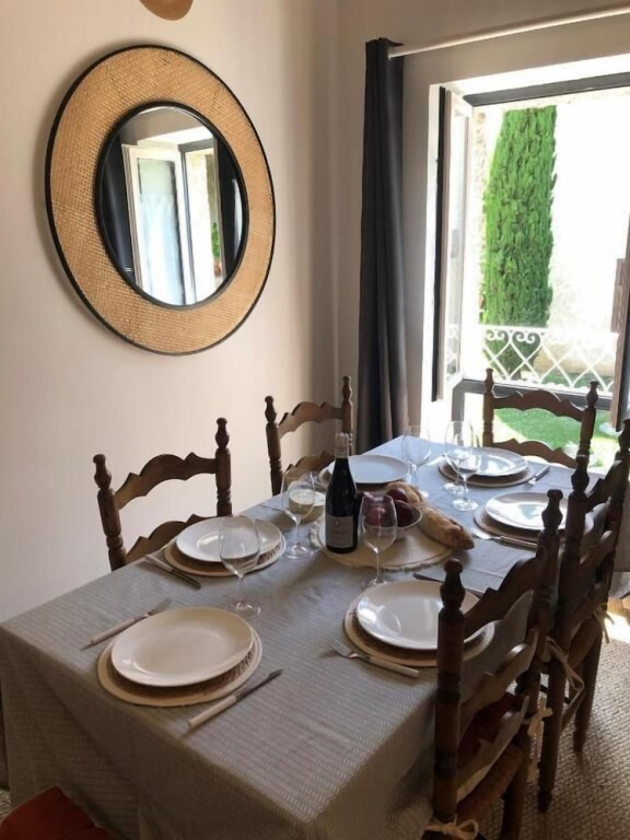 Les Loges De Bacchus