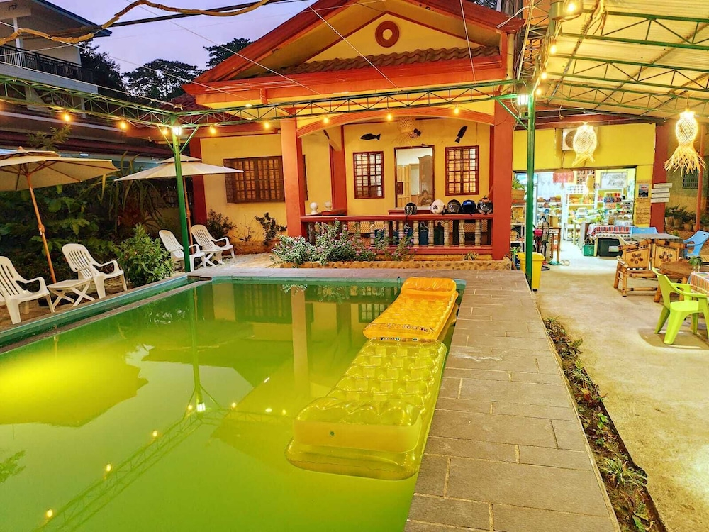 Amwani Garden Pool & Kubo