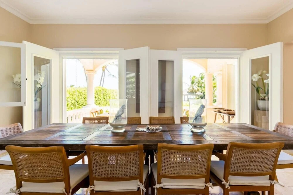Ocean Font Villa With Direct Access to Beautiful Caribbean sea