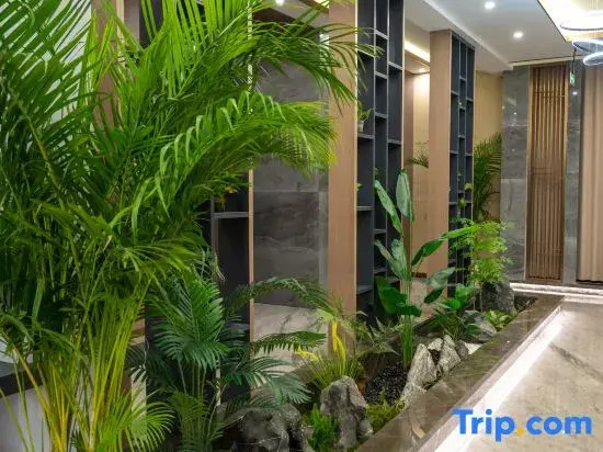 Lang Ting Hotel