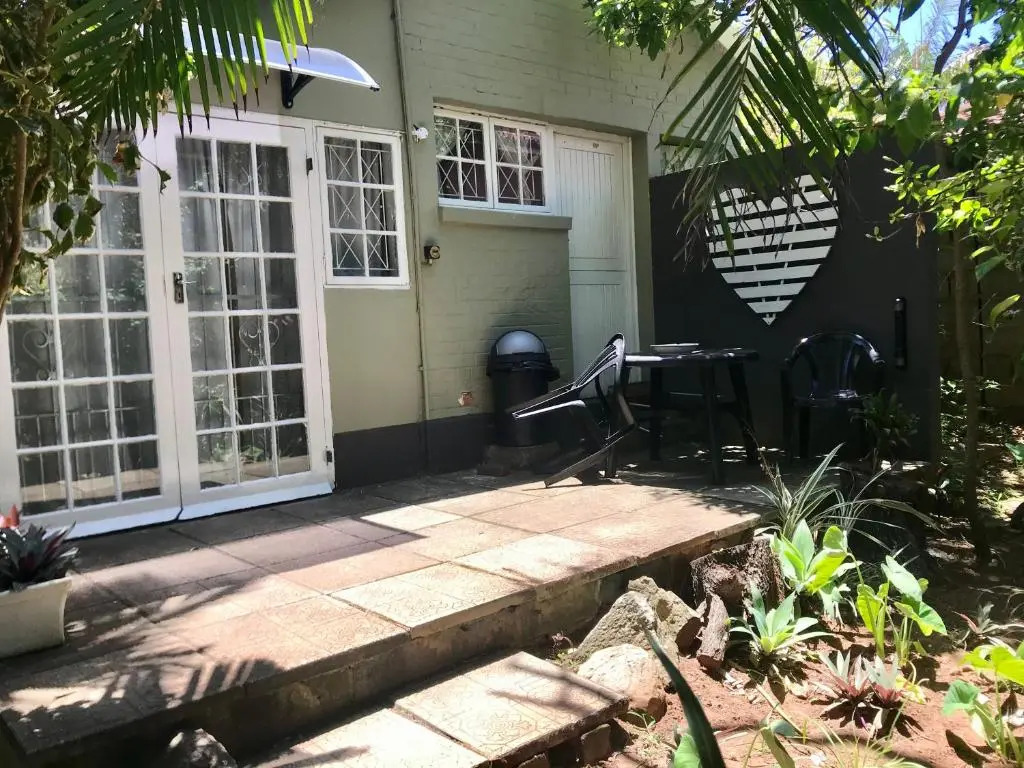 23 Ambleside Retreat