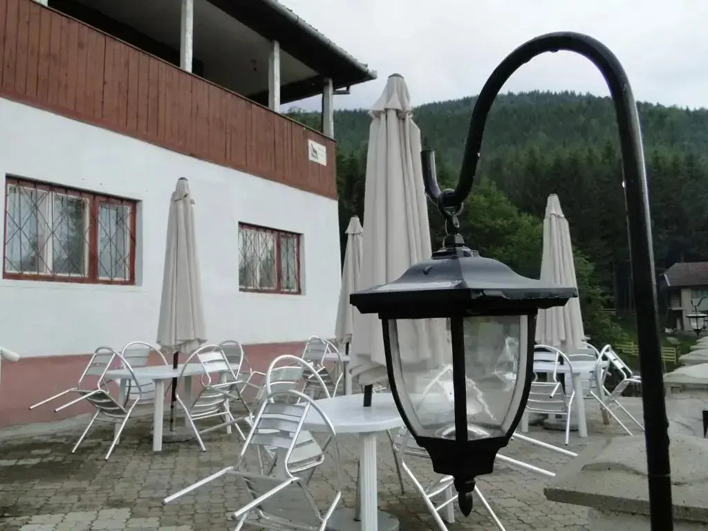 Cabana Cascada Cârnic