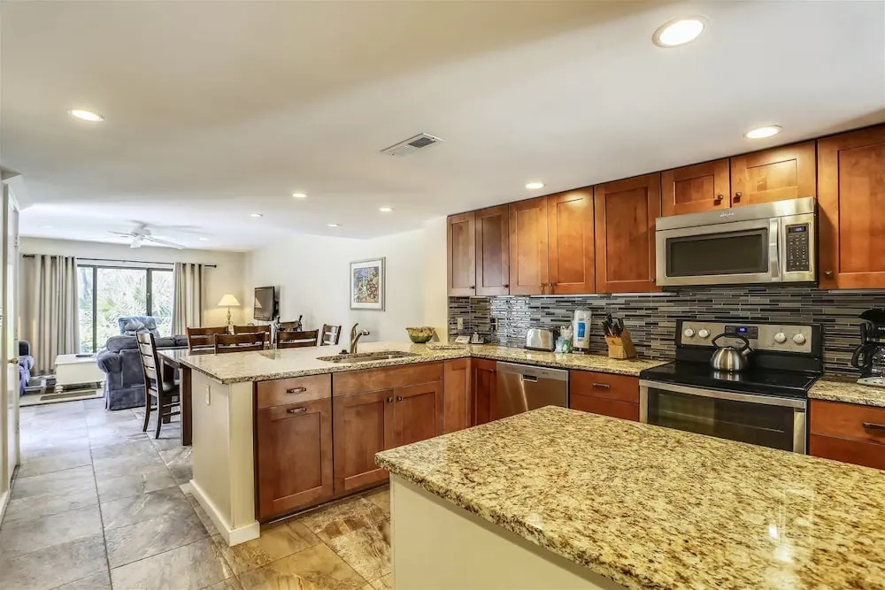 Greens 190 - Three Bedroom Condo