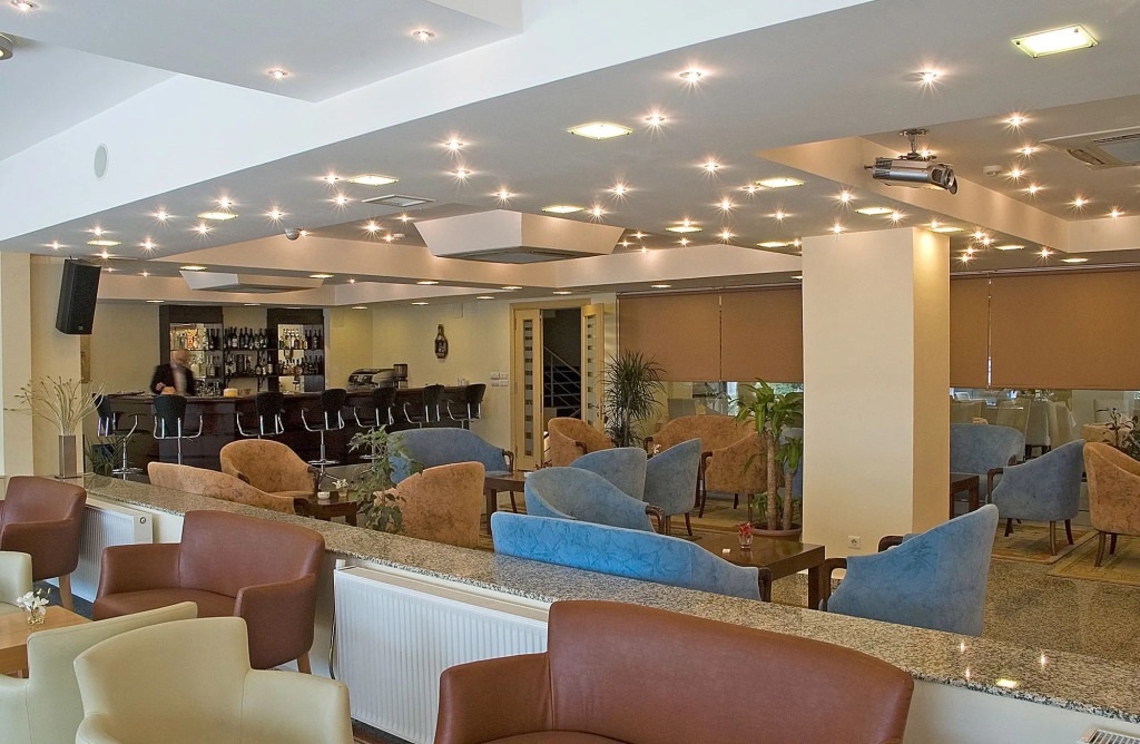 Narin Hotel