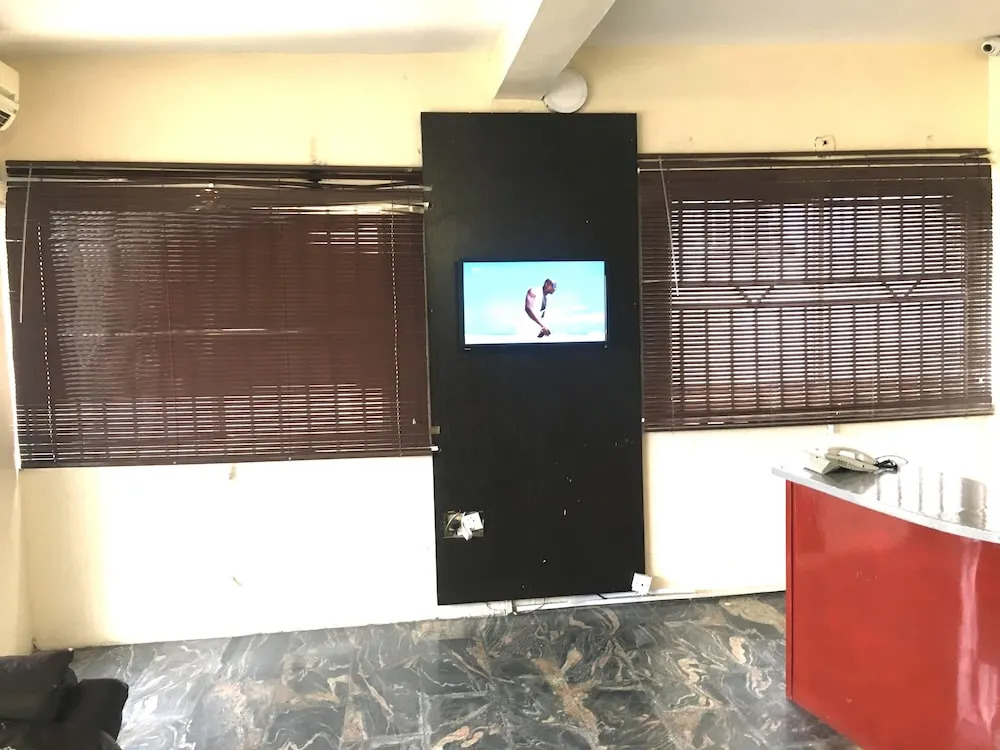 E-Apartments
