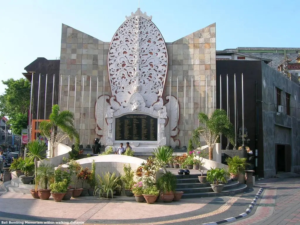 ZEN Premium Seminyak Eka Laweya