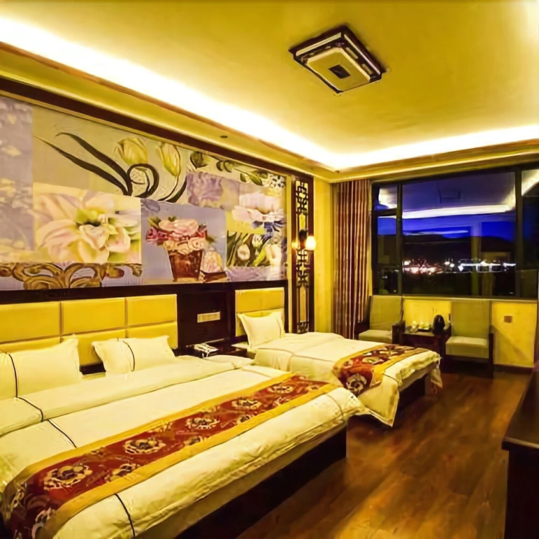 Jujia Hotel