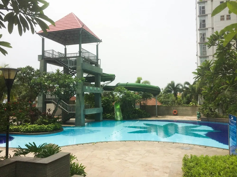 Best Price 2BR Seasons City Apartment