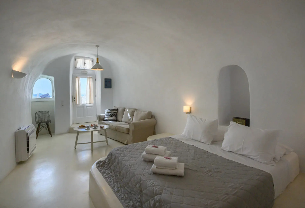 Luxury Heavens Santorini