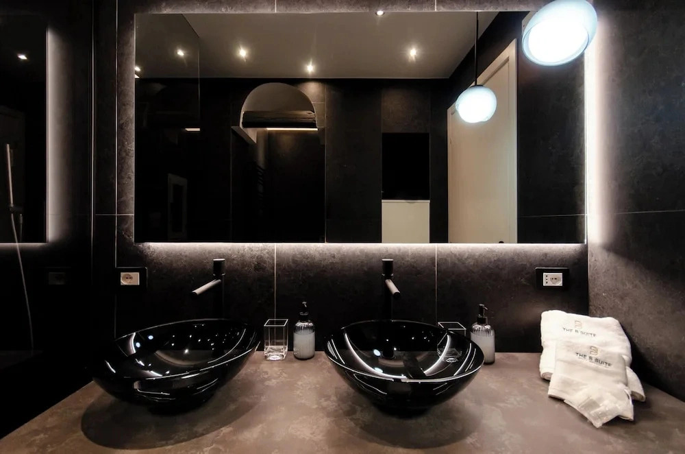 VivimiHome- The B Suite