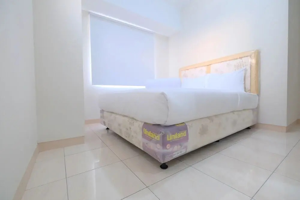 3BR near Sumarecon Mall Bekasi at The Springlake Apartment