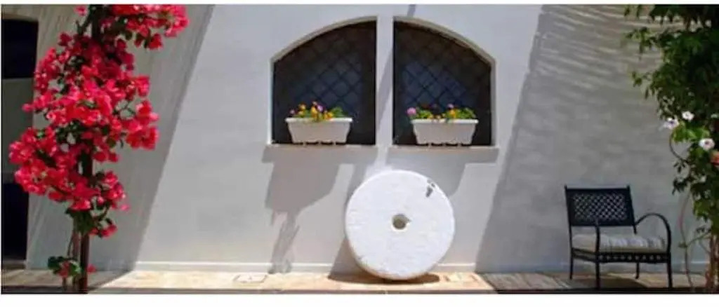 Spacious Double Room in Ancient Masseria Near the sea in a Quiet Olive Trees