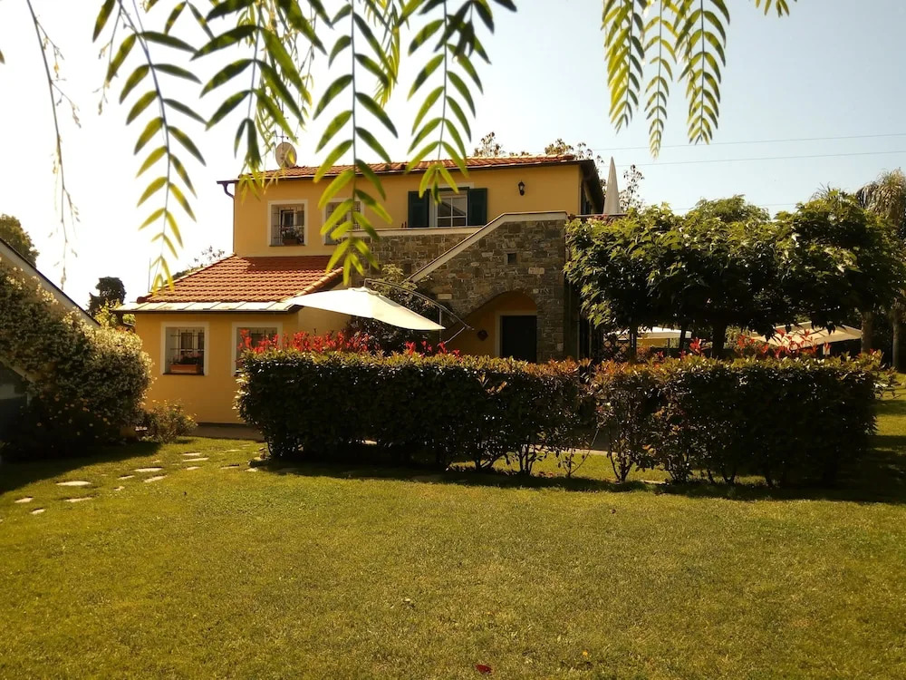Casa Vacanze Nel Giardino di Renzo - Mareri apartments