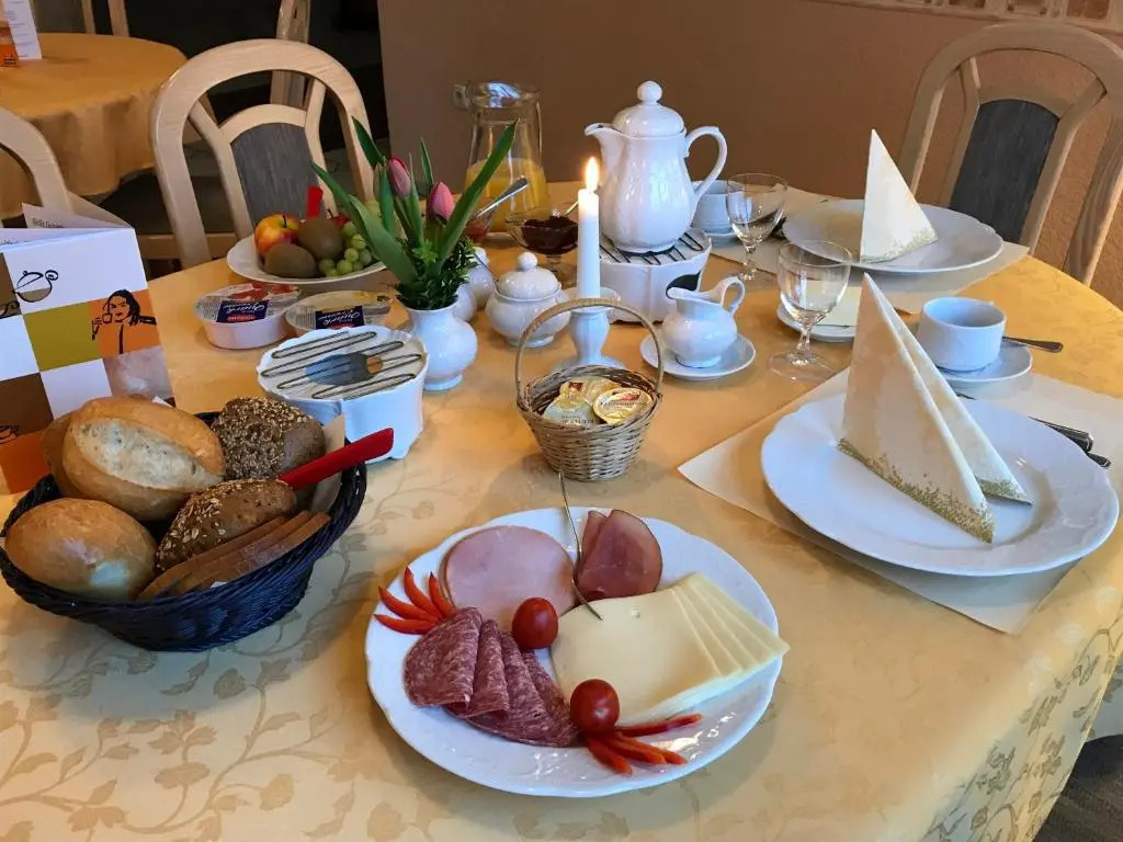 Cafe Gaubenhaus