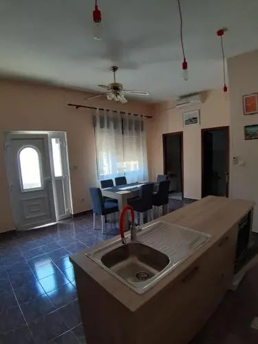 Apartment Buskulic