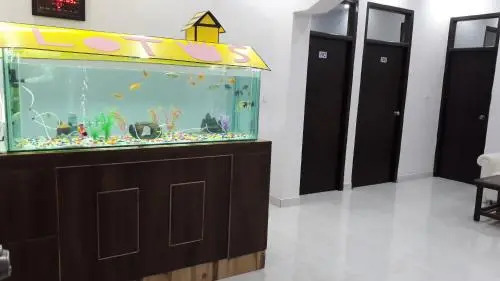 OYO 24527 Hotel Lotus
