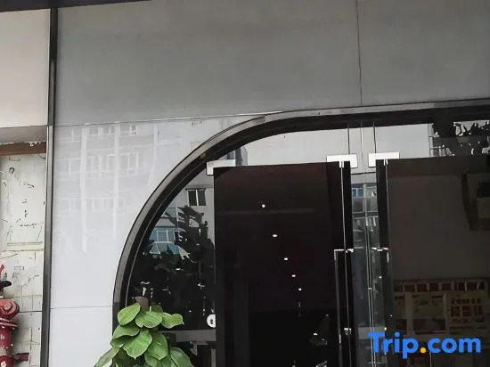 Waito Hotel (Guangzhou Kecun Metro Station Liying Plaza)