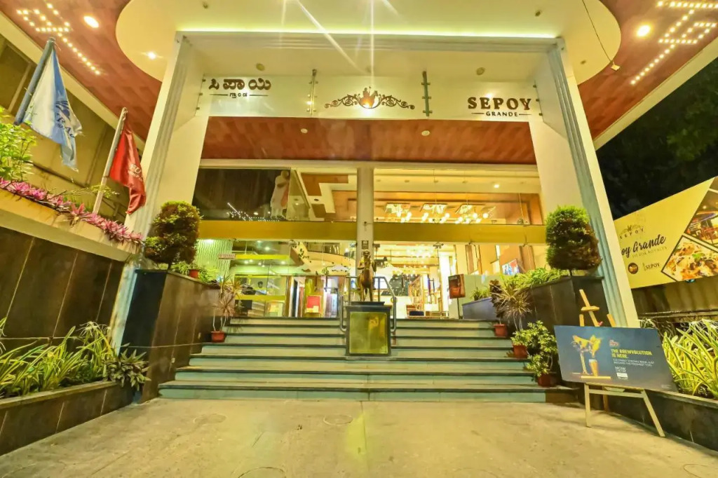 Hotel Sepoy Grande