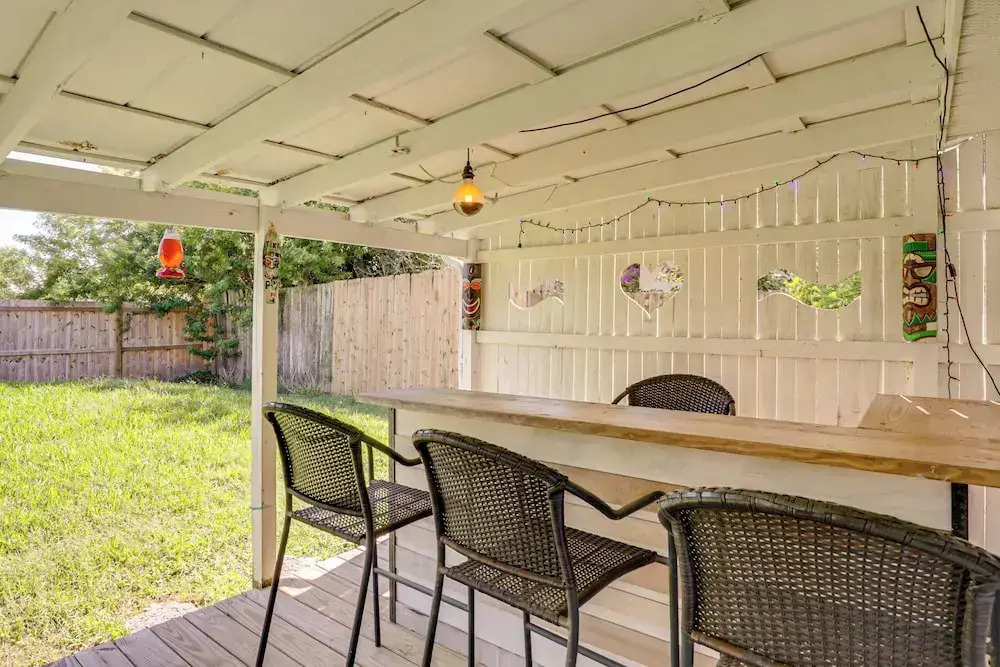 < 1 Mi to Butler Beach! Home w/ Dog-friendly Yard