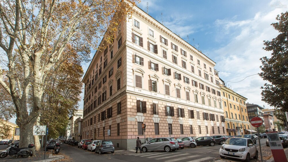Rental in Rome Giulio Cesare Penthouse