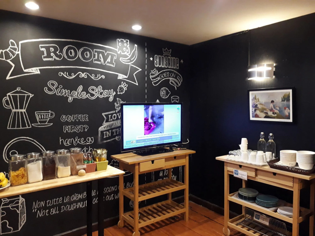 Room@Doze