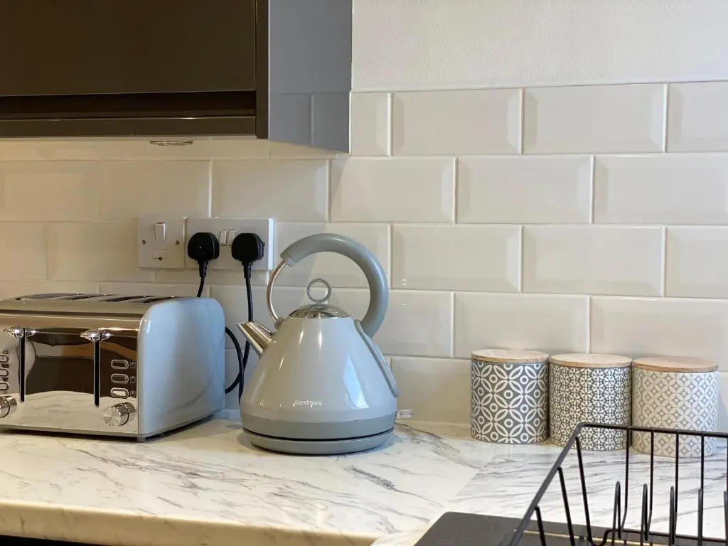Freshly renovated 2 bedroom Victorian town house