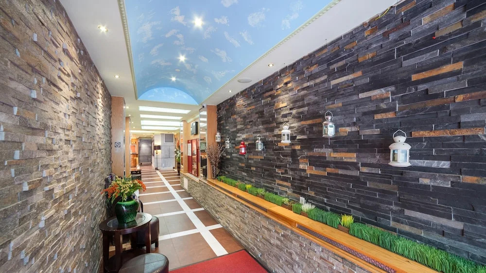 Hotel Mulberry