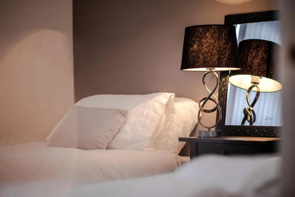 Liverpool Harrow Road Sleeps 6- Infinity Apartment