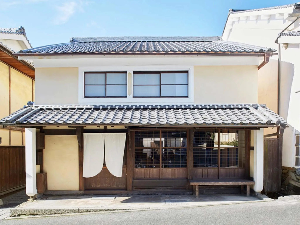 Hostel & Tatami Bar Uchikobare -内子晴れ