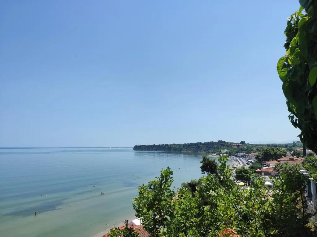 White Clam Vintage House with sea view & garden