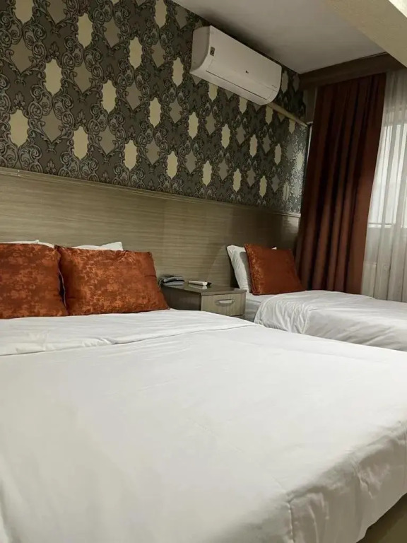Metro Otel