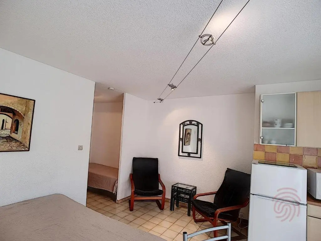 Appartement Lamalou-les-Bains, 1 pièce, 2 personnes - FR-1-451-87