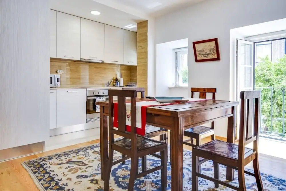 Typical Portuguese Apartment in City Center 2