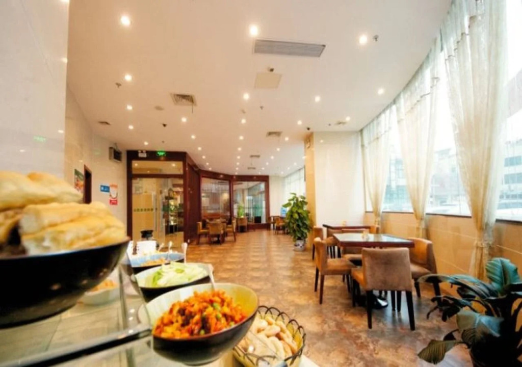 Greentree Inn Jiangsu Suzhou Wujiang Yunli Bridge Hotel