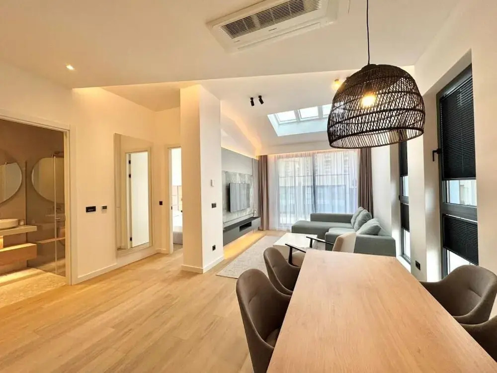 Onia Luxury Escape