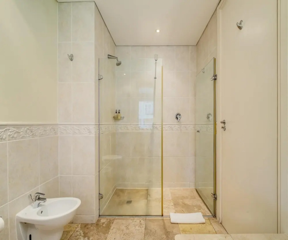 Beautiful Apartment at the Waterfront Marina Altmore 001
