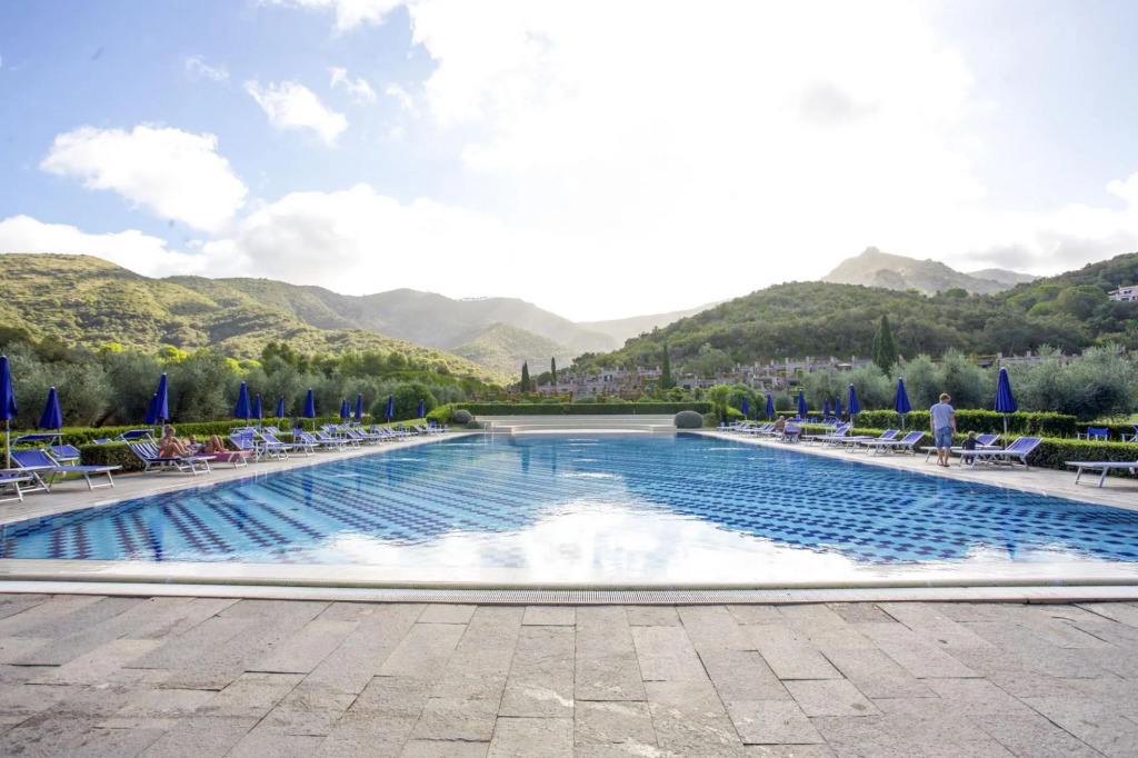 Two-room apartment within the Residence Sant'Anna in Bagnaia-BILO SANT'ANNA CON VISTA PISCINA