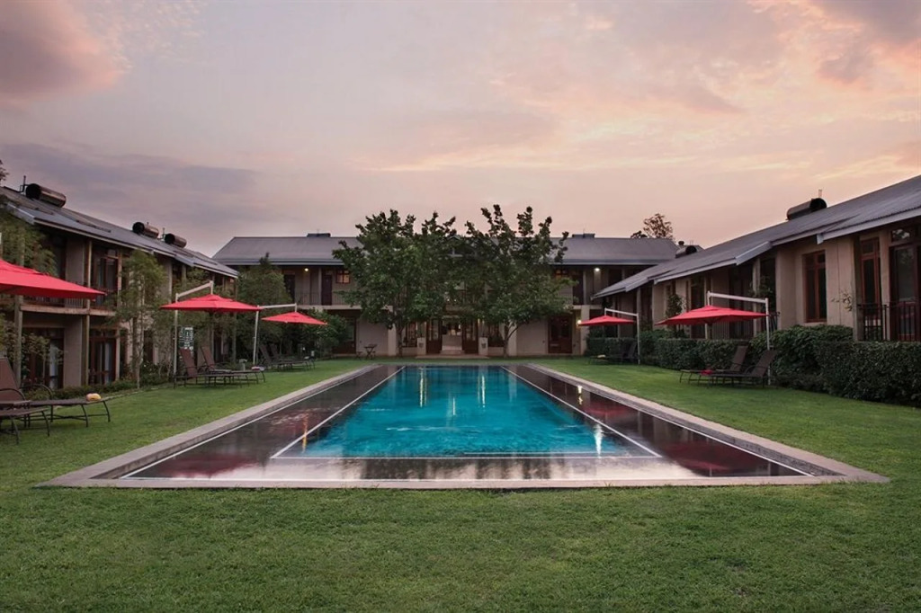 Casterbridge Hollow Boutique Hotel