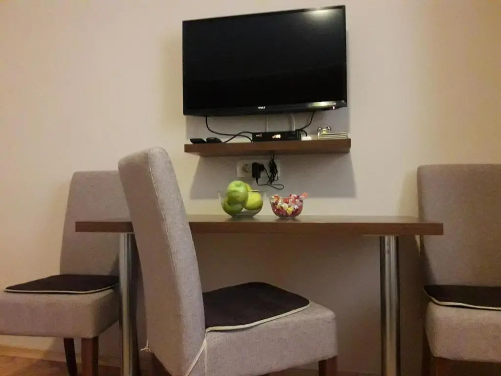 Apartments Ant