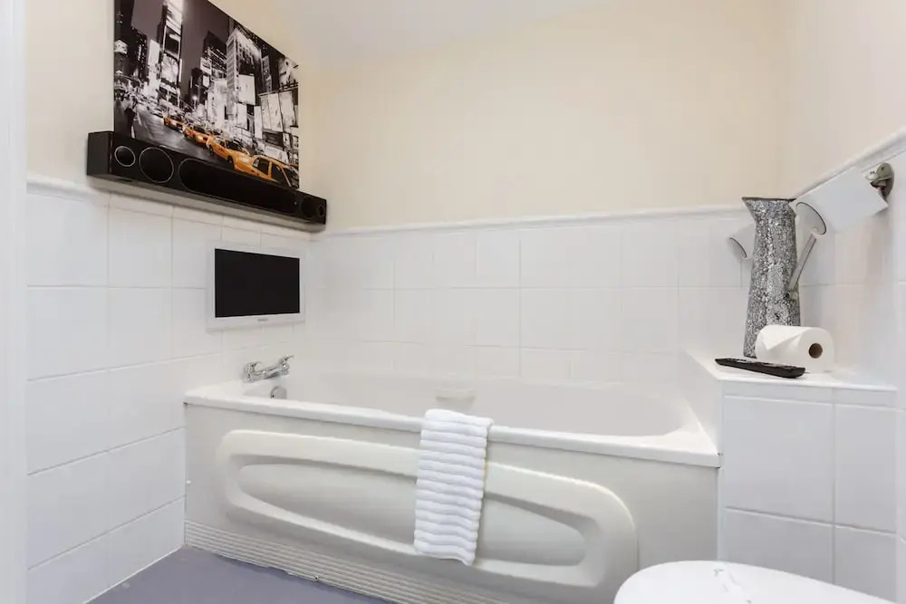 Magnolia House - Beautiful Townhouse in Old Town Poole