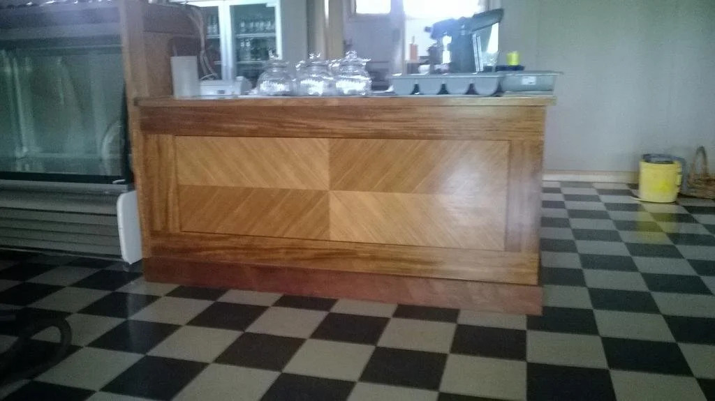 Outback deli B&B