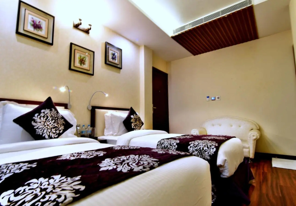 Hotel Kama International