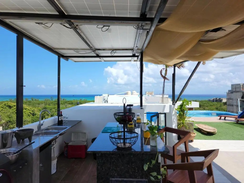 Ocean and city view rooftop, apartment 2BR 301