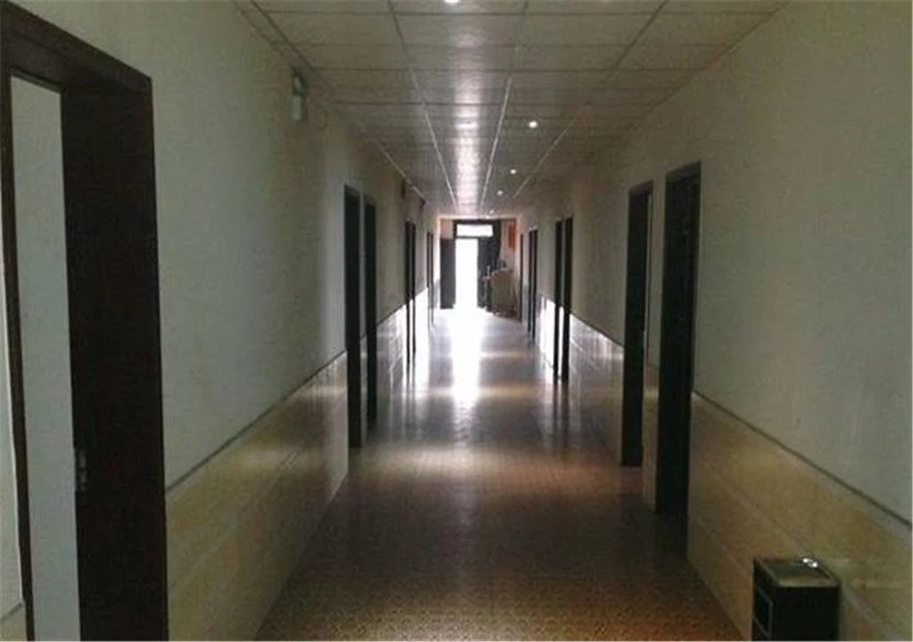 Yijia Hotel