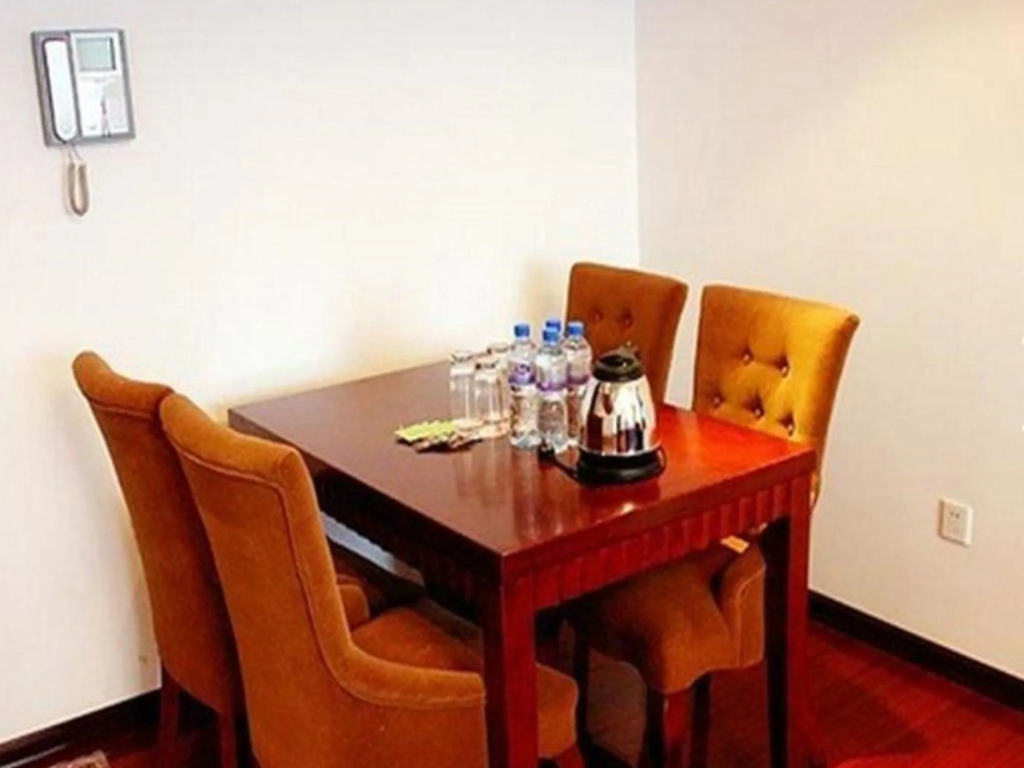 Mayfair Hotel