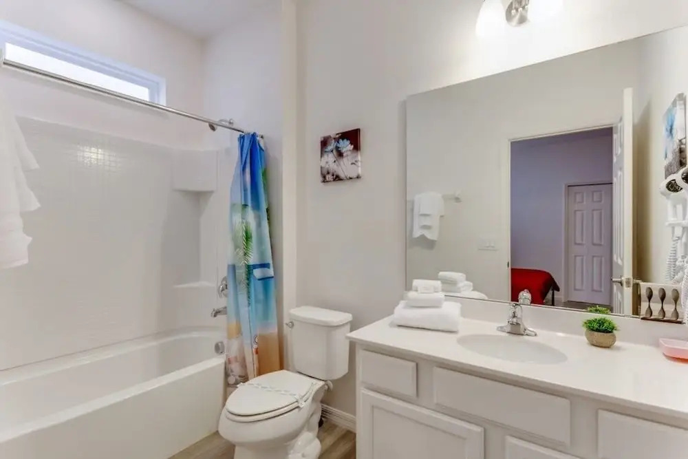 6028bod 14 Bedroom Home