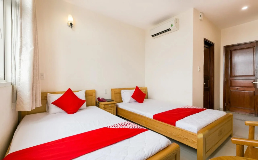 Phu Hoang Nam Hotel