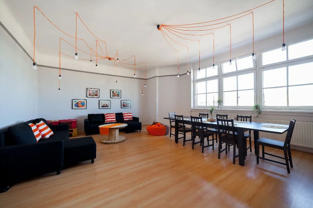 Astoria Central Apartments
