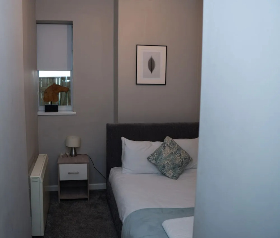 The White House Apartments